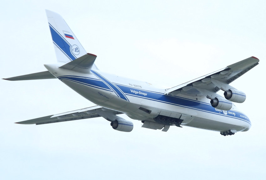 Antonov AN-124 Ruslan: Das größte in Serie gebaute Transportflugzeug der Welt seit 1986