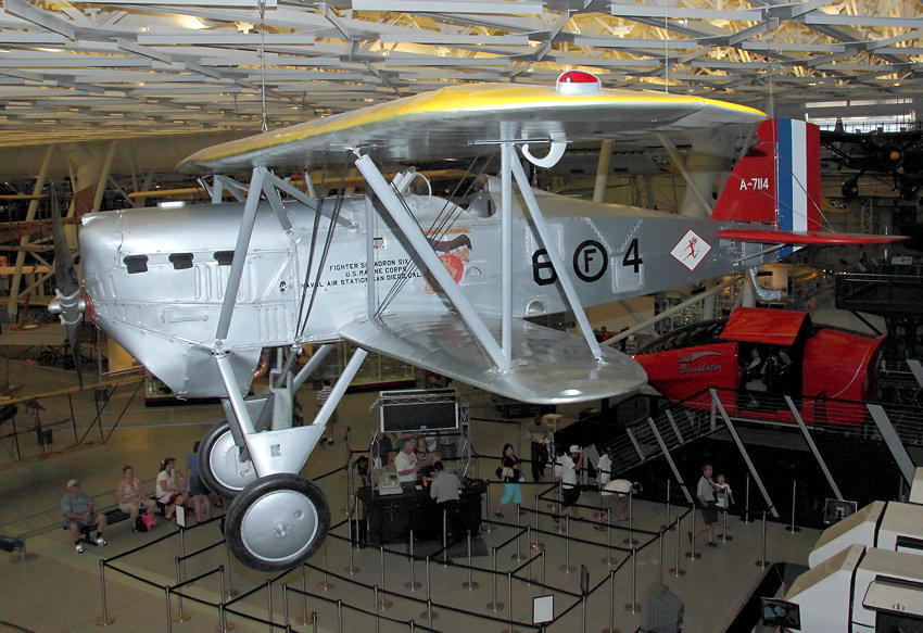 Boeing FB-5 Hawk: Doppeldecker-Jagdflugzeug der USA von 1923 auf Basis der "Boeing Modell 15"