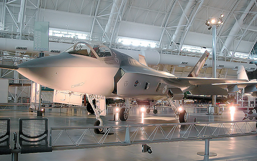 F-35 - Air and Space - links
