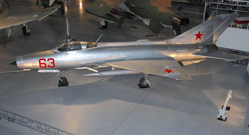Mikojan-Gurewitsch MiG-21 : Sowjetischer Abfangjäger von 1959