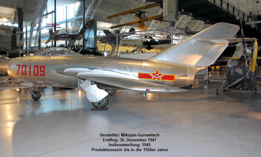 Mikojan-Gurewitsch MiG-15 BIS: sowjetisches Jagdflugzeug der 1950er Jahre