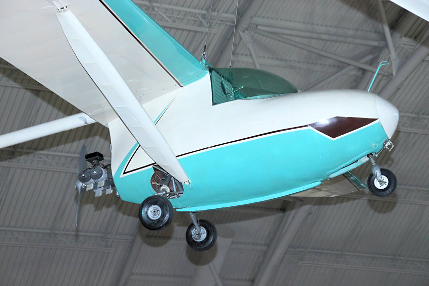 Nelson BB-1 Dragonfly: Motorsegler mit Schubpropeller