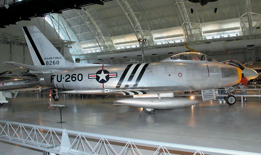 North American F-86 Sabre: US-amerikanisches Kampfflugzeug von 1947