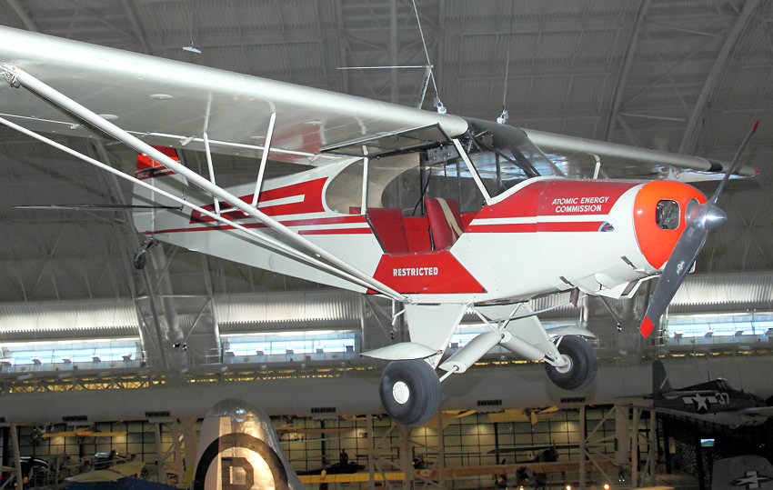 Piper PA-18 Super Cub: Die Maschine wird als Sport-, Schul- und Aufklärungsflugzeug seit 1946 genutzt