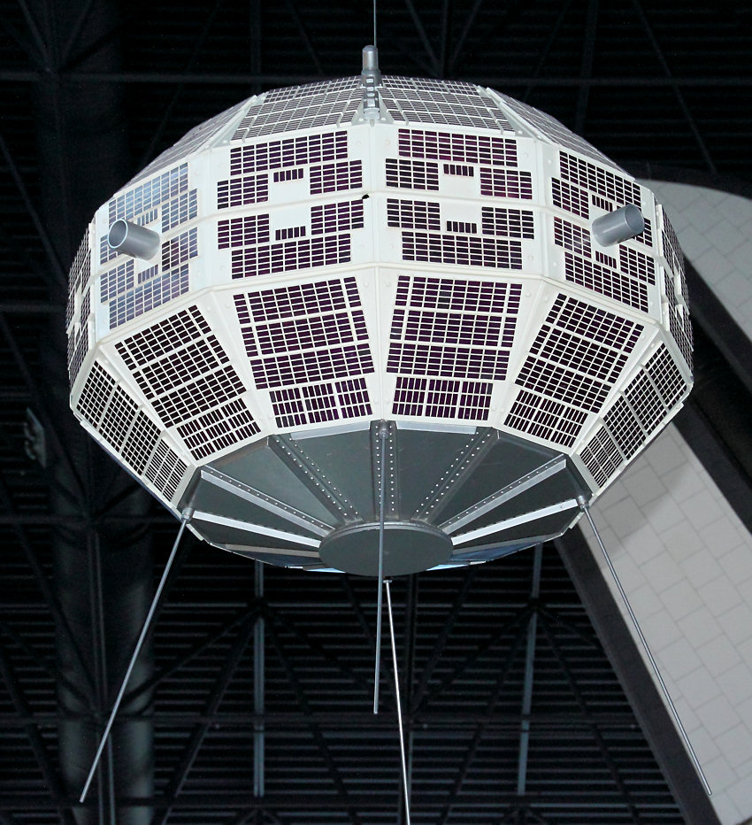Alouette 1: Kanadas erster Satellit zur Untersuchung der Ionosphäre in der oberen Atmosphäre ab 80 km