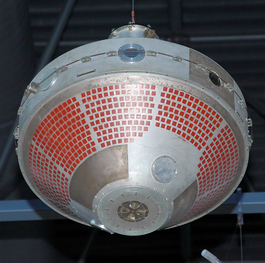 Explorer 8 satellite