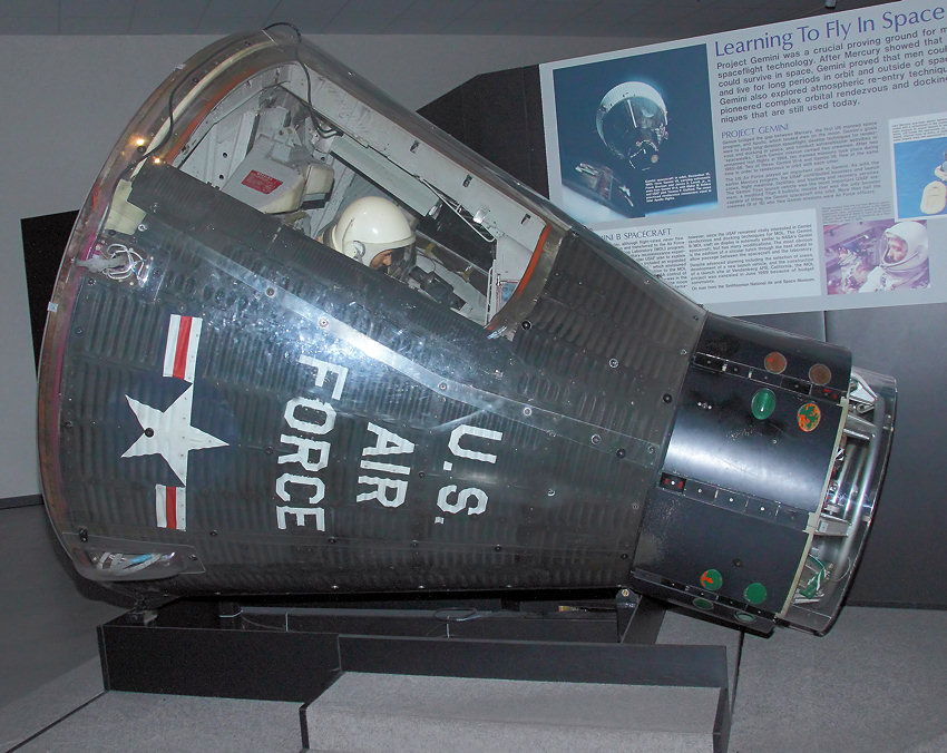 GEMINI SPACECRAFT - Weltraumkapsel: bemannter Weltraumflug im Rahmen des US-amerikanischen Gemini-Programms