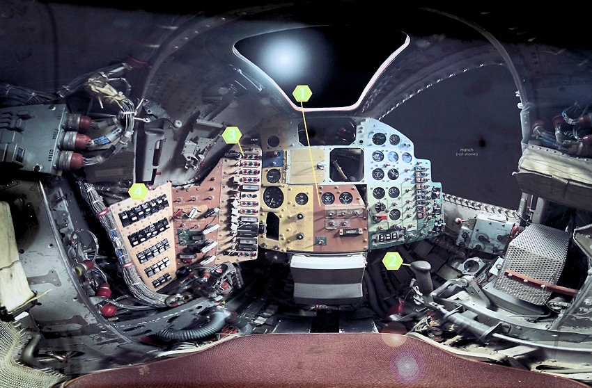 Mercury Capsule 15 - Innenansicht