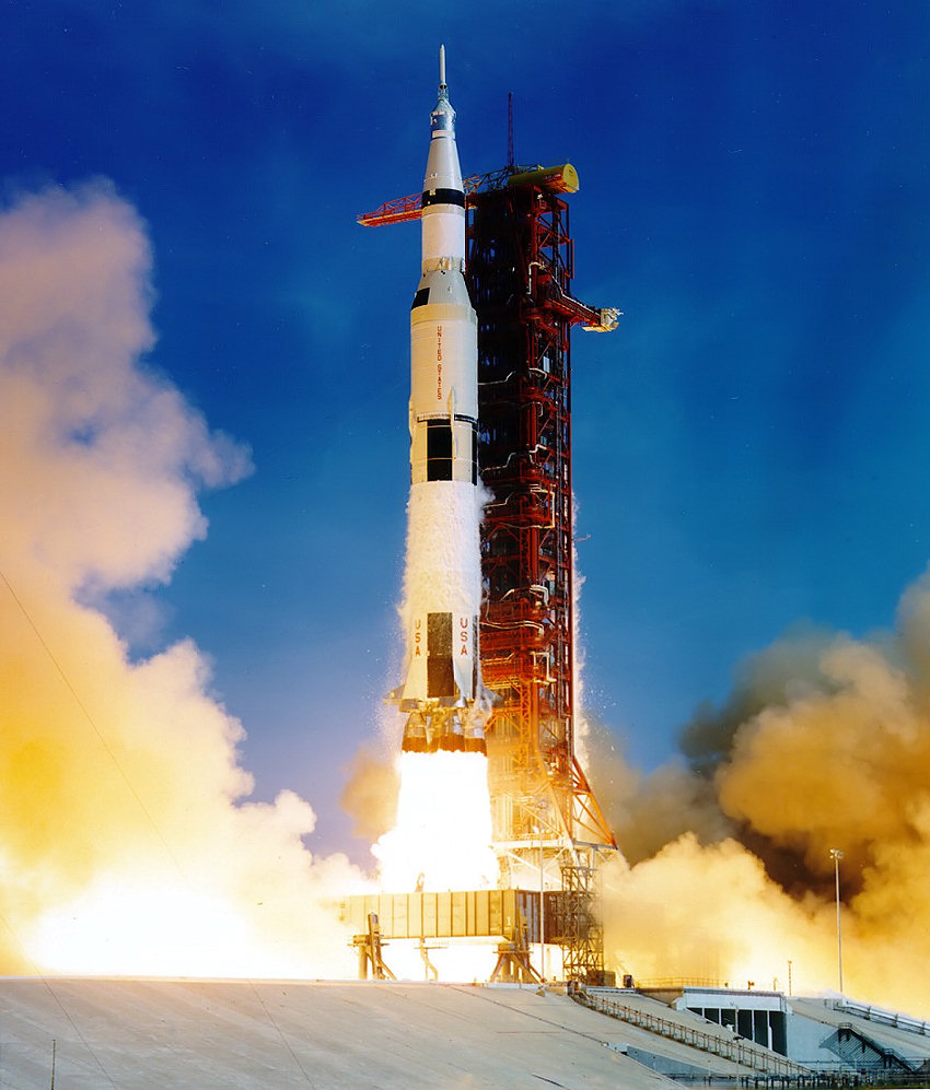 Saturn V - Start