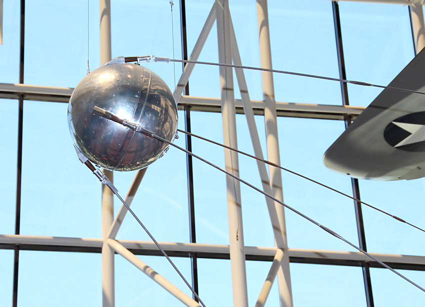 Sputnik 1