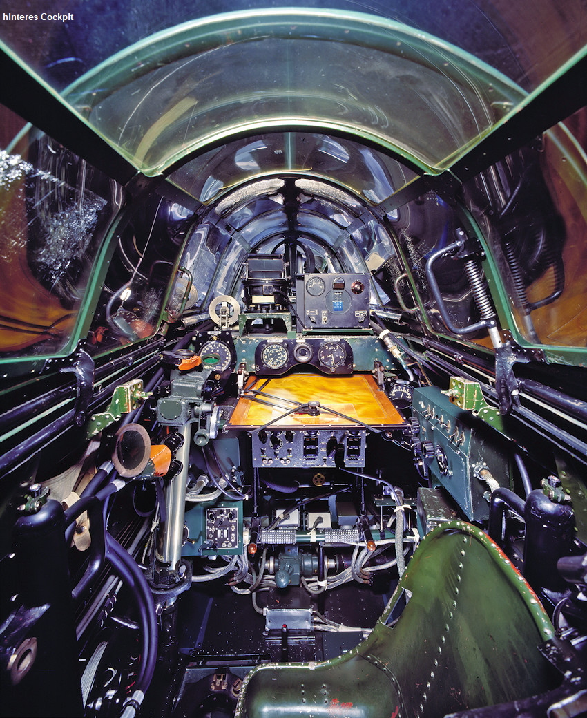 Aichi M6A1 Seiran - Cockpit hinten