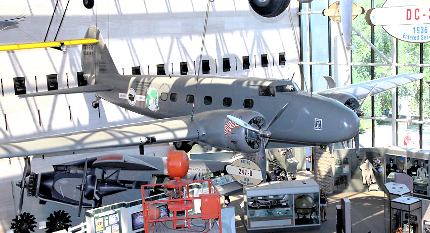 Boeing 247-D: Das zweimotorige Flugzeug galt zu seiner Zeit als sehr fortschrittlich