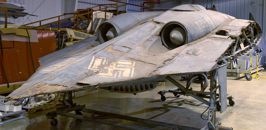 Horten H IX: Das erste Tarnkappenflugzeug als Nurflügler (auch Horten Ho 229 oder Gotha Go 229 genannt)