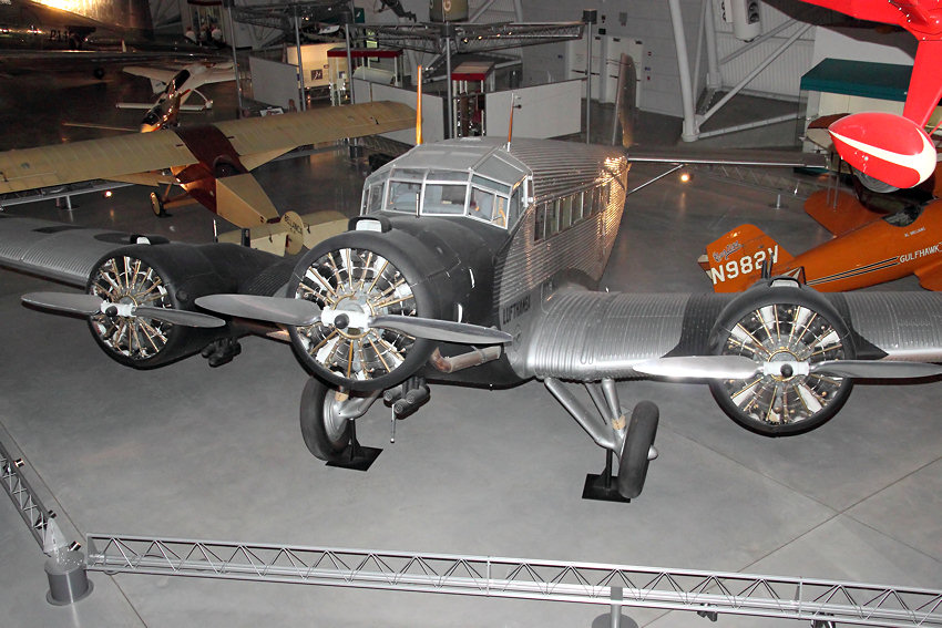 Junkers Ju 52/m3: Flugzeugtyp der Junkers Flugzeugwerk AG, Dessau