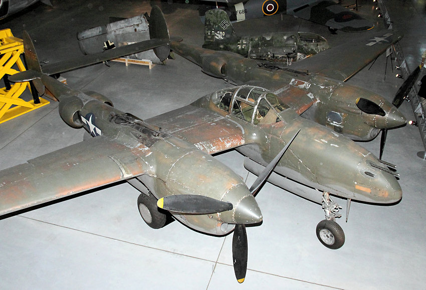 Lockheed P-38J Lightning: amerikanisches Kampfflugzeug des Zweiten Weltkrieges