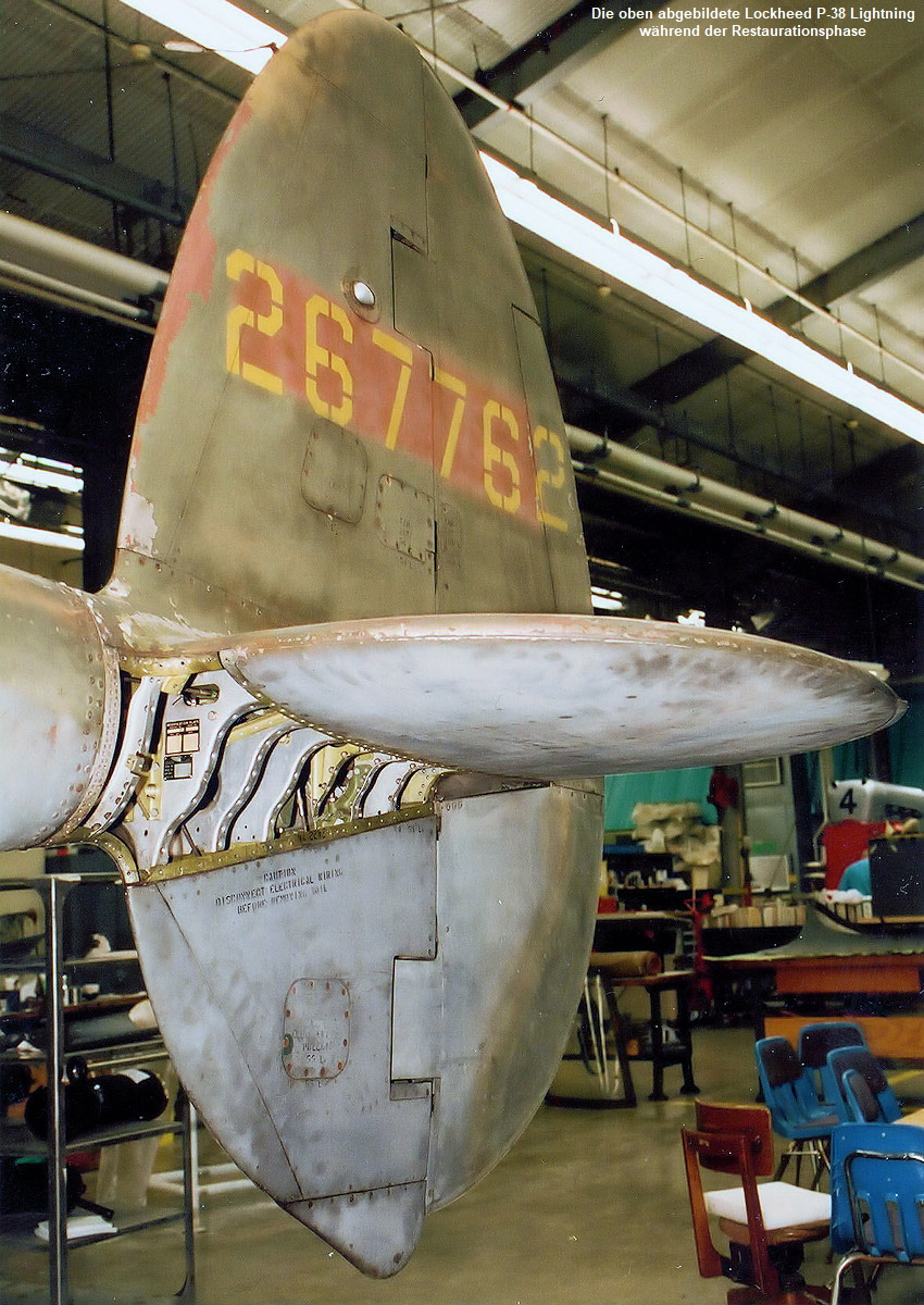 Lockheed P-38 Lightning - Heckflosse