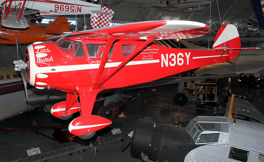 Monocoupe 110 Special: Sportflugzeug und Rennflugzeug der 1940er Jahre mit verkürzten Flügeln