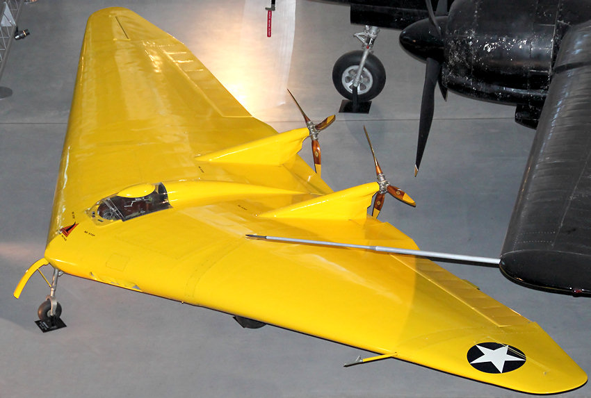 Northrop N-1M:  Nurflügler von 1940 mit Schubpropeller