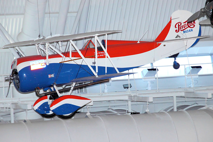 Travel Air D4D: Das offene Reiseflugzeug von 1925 flog von 1973 bis 2000 Werbung für Pepsi-Cola auf Air Shows