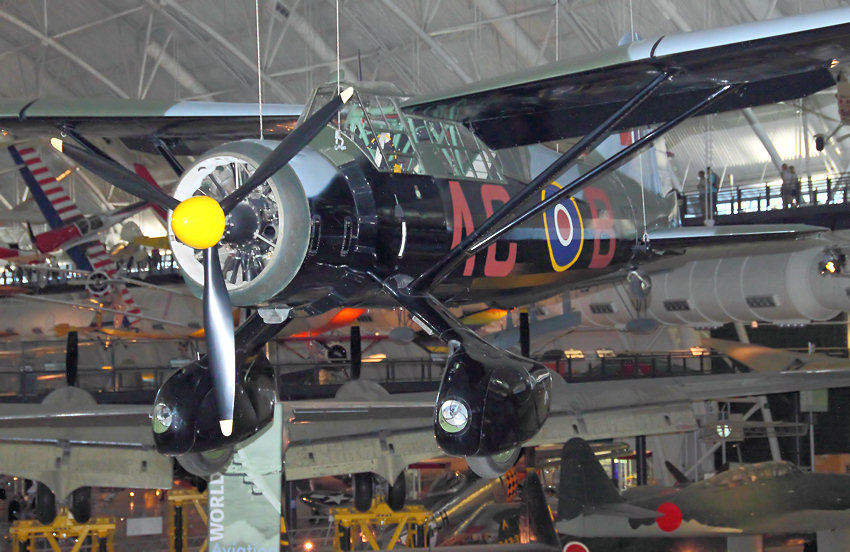 Westland Lysander III: Verbindungsflugzeug der britischen Royal Air Force ab 1938