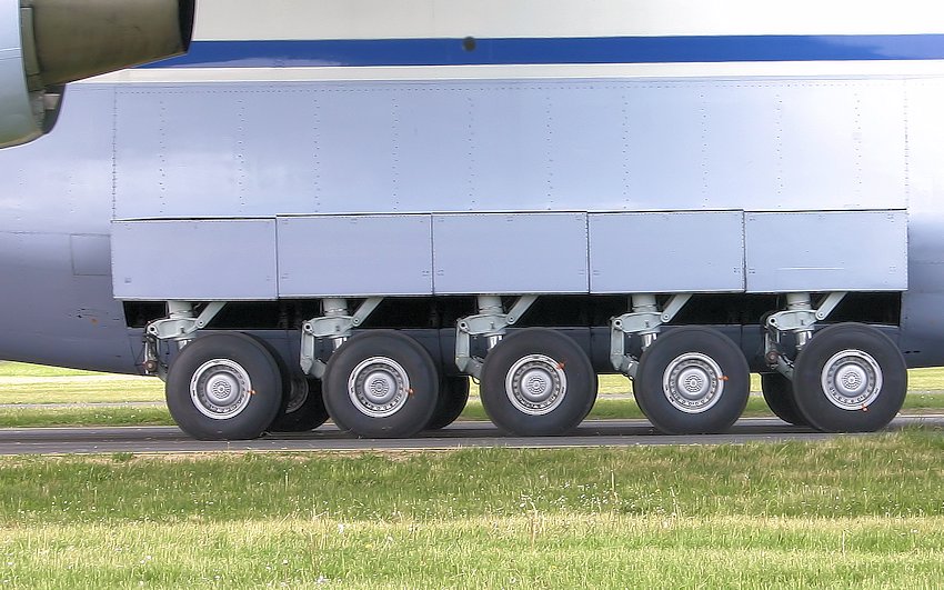 Antonow AN-124 Fahrwerk