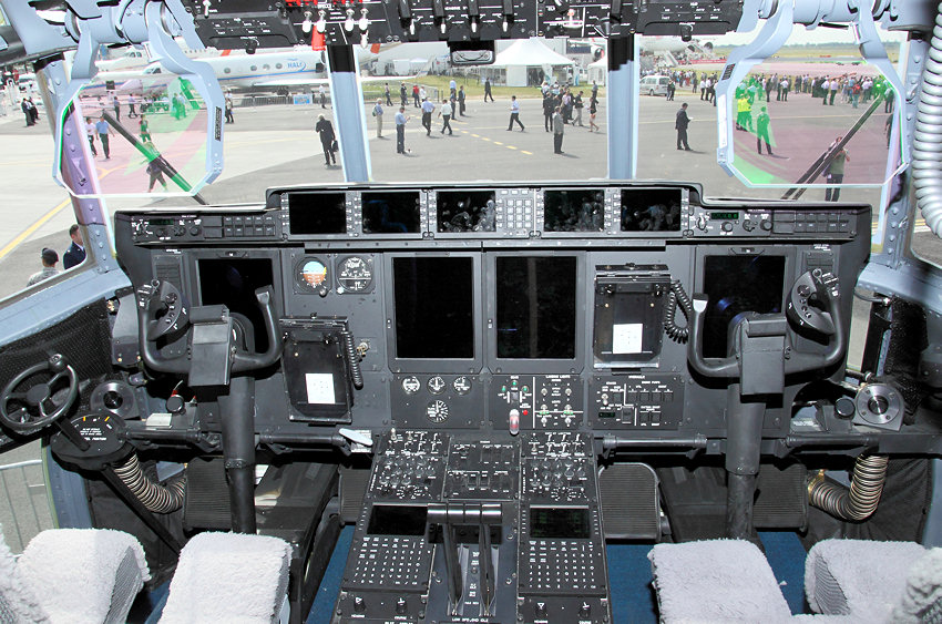 C-130 Hercules - Cockpit