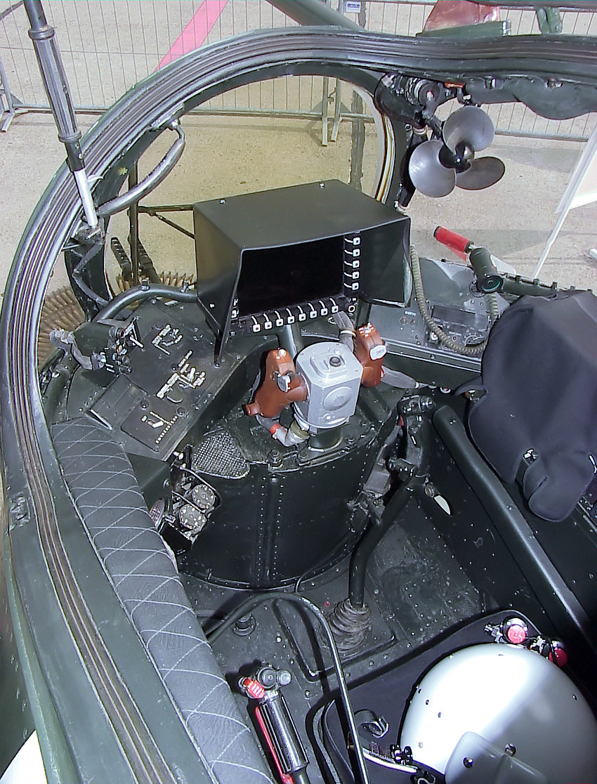 Mil Mi-35 - Cockpit