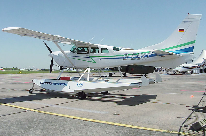 Cessna 206 T  (T-Version):  Wasserflugzeug (Amphibian)