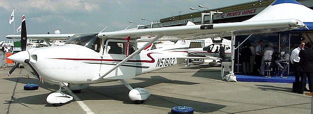 Cassna T 182 T