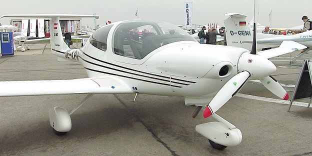 Diamond DA 40-180 “Star”