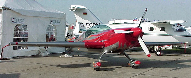 EXTRA 300 L - Kunstflug, Klaus Schrodt
