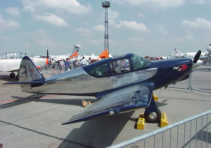 Globe Swift  GC1-B:  Dies ist eine von 2 in Deutschland fliegenden Maschinen (Stand: 2002)