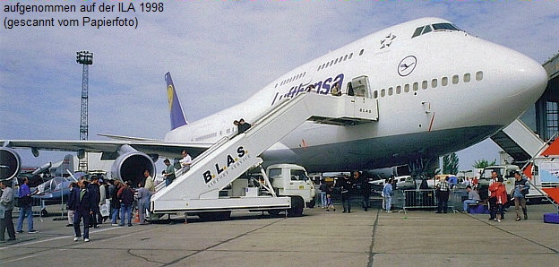 Boeing 747-400 Jumbo Jet