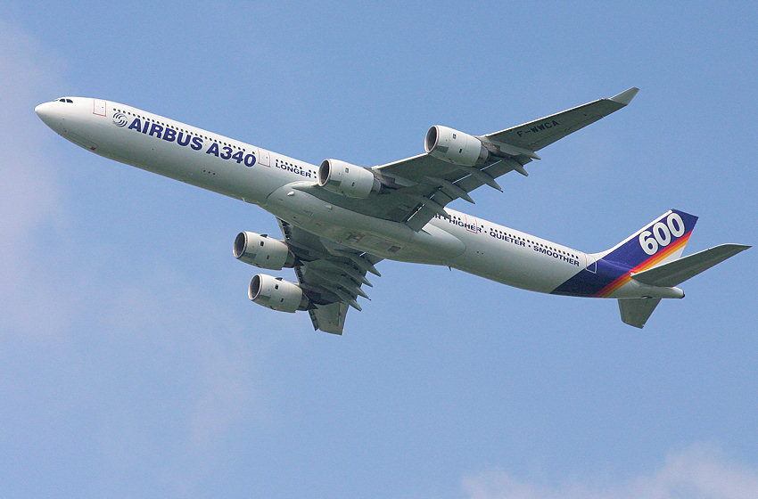 Airbus A340-600 - Flugansicht