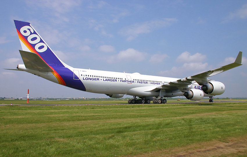 Airbus A340-600 - Startbahn