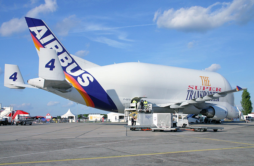Airbus A300-600 ST Beluga: Flugzeug zum Transport der  Airbusteile