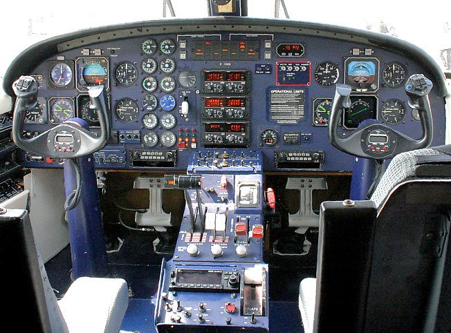 Seastar-CD2-Cockpit