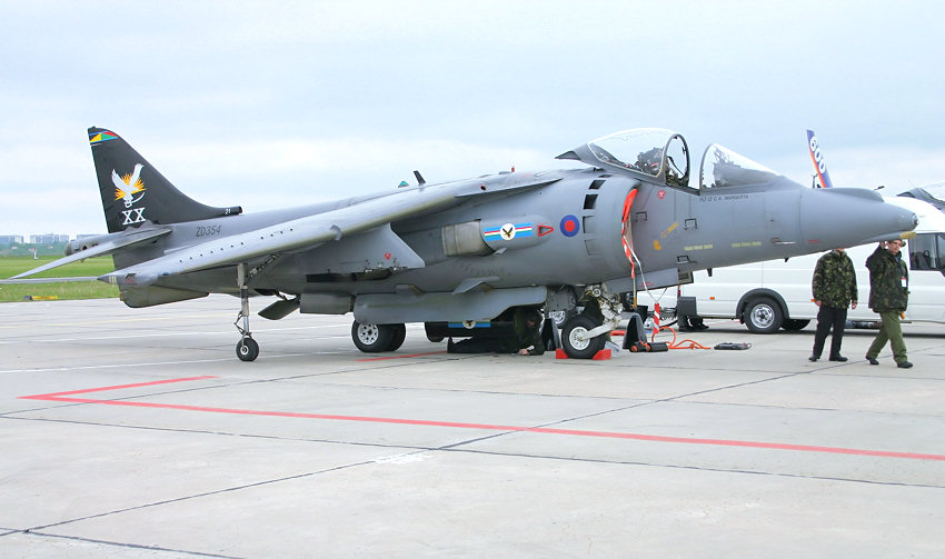 British Aerospace Harrier GR7: einstrahliges senkrechtstartendes Kampfflugzeug aus britischer Produktion