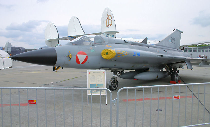 SAAB 35 OE DRAKEN: schwedischer Abfangjäger der 2. Generation