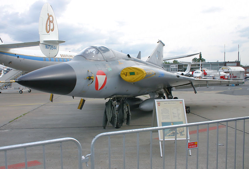 SAAB S 35 OE DRAKEN: einsitziger schwedischer Abfangjäger der 2. Generation