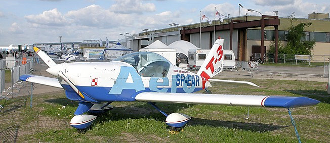 Aero AT-3 R 100