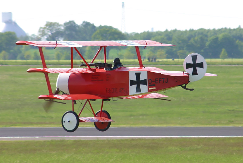 Fokker DR 1 - Flug