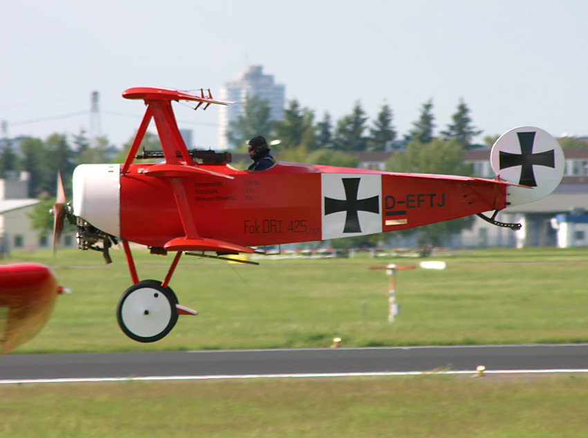 Fokker DR I - Flug
