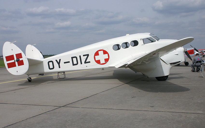Kramme & Zeuthen KZ IV: Ein ganz aus Holz gebautes Flugzeug von 1944