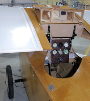Messerschmitt M 17 - Cockpit