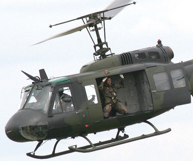 Bell UH-1D HUEY