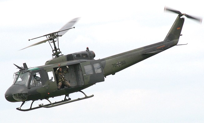 Bell UH-1D HUEY
