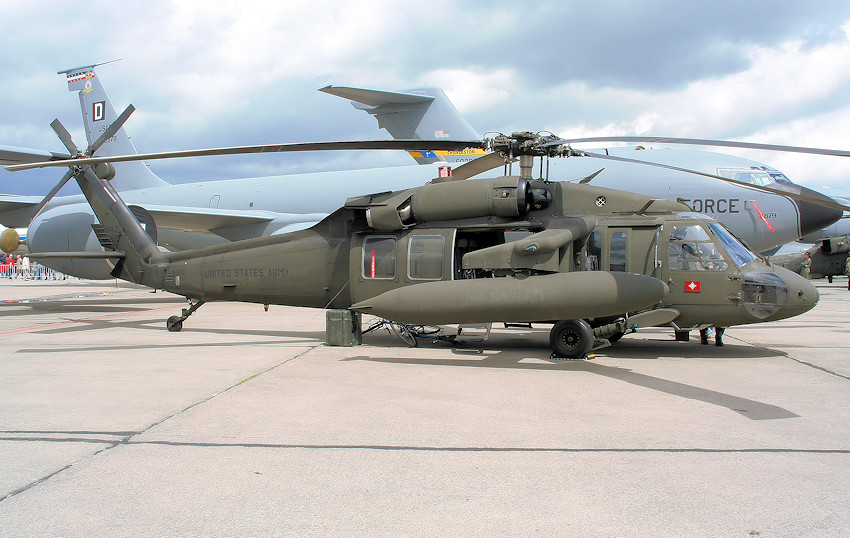 UH-60 BlackHawk