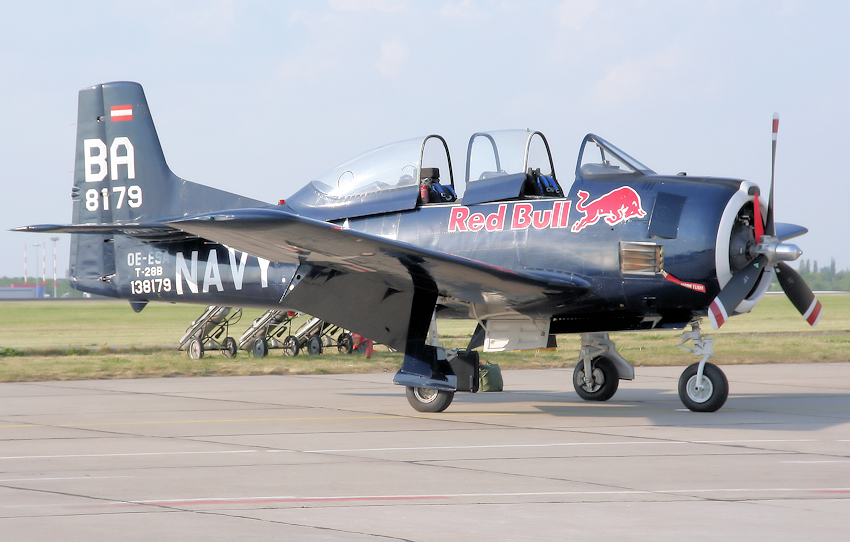 T-28 B Trojan