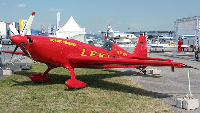 Extra 300 L - Kunstflug